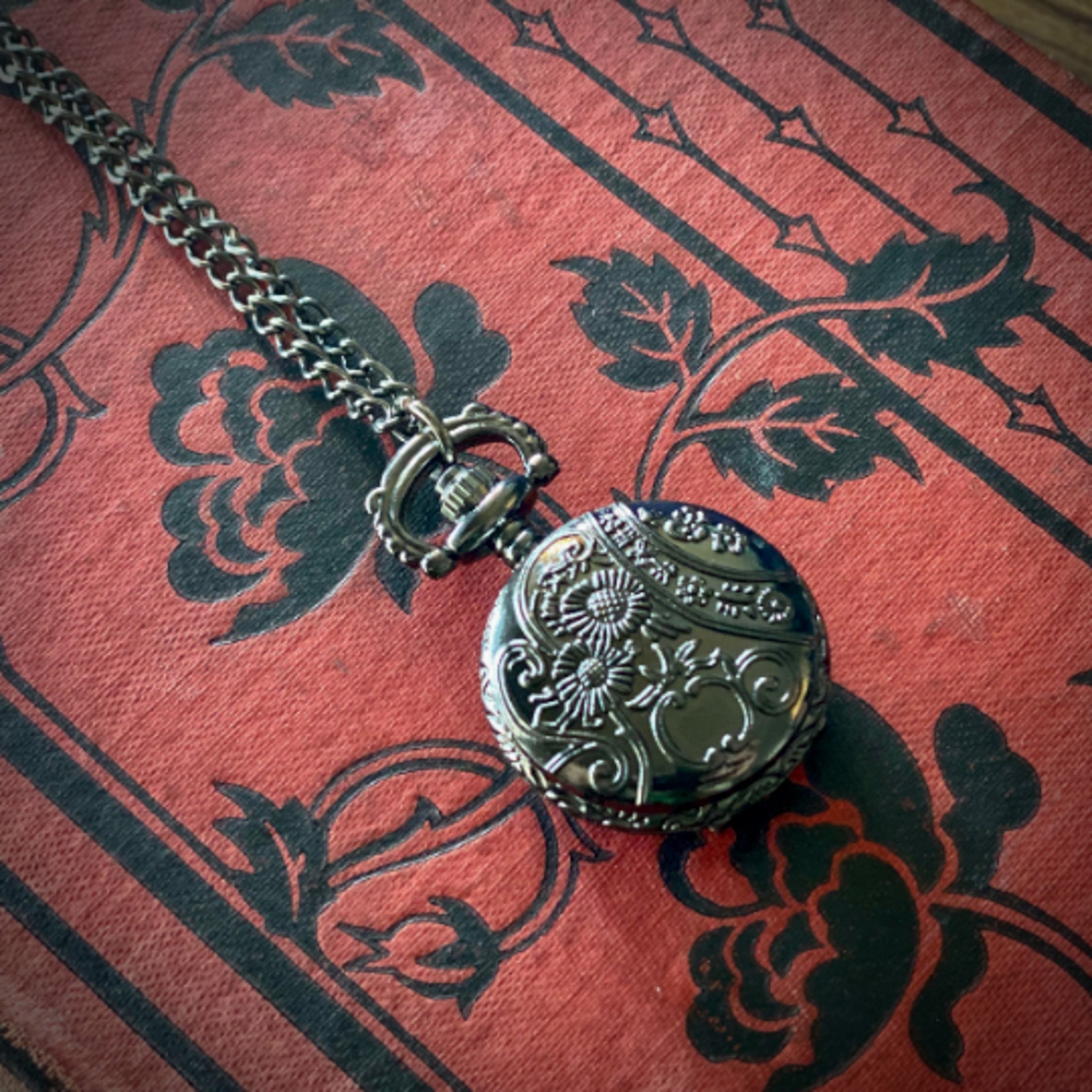 Gunmetal Daisy Watch Necklace
