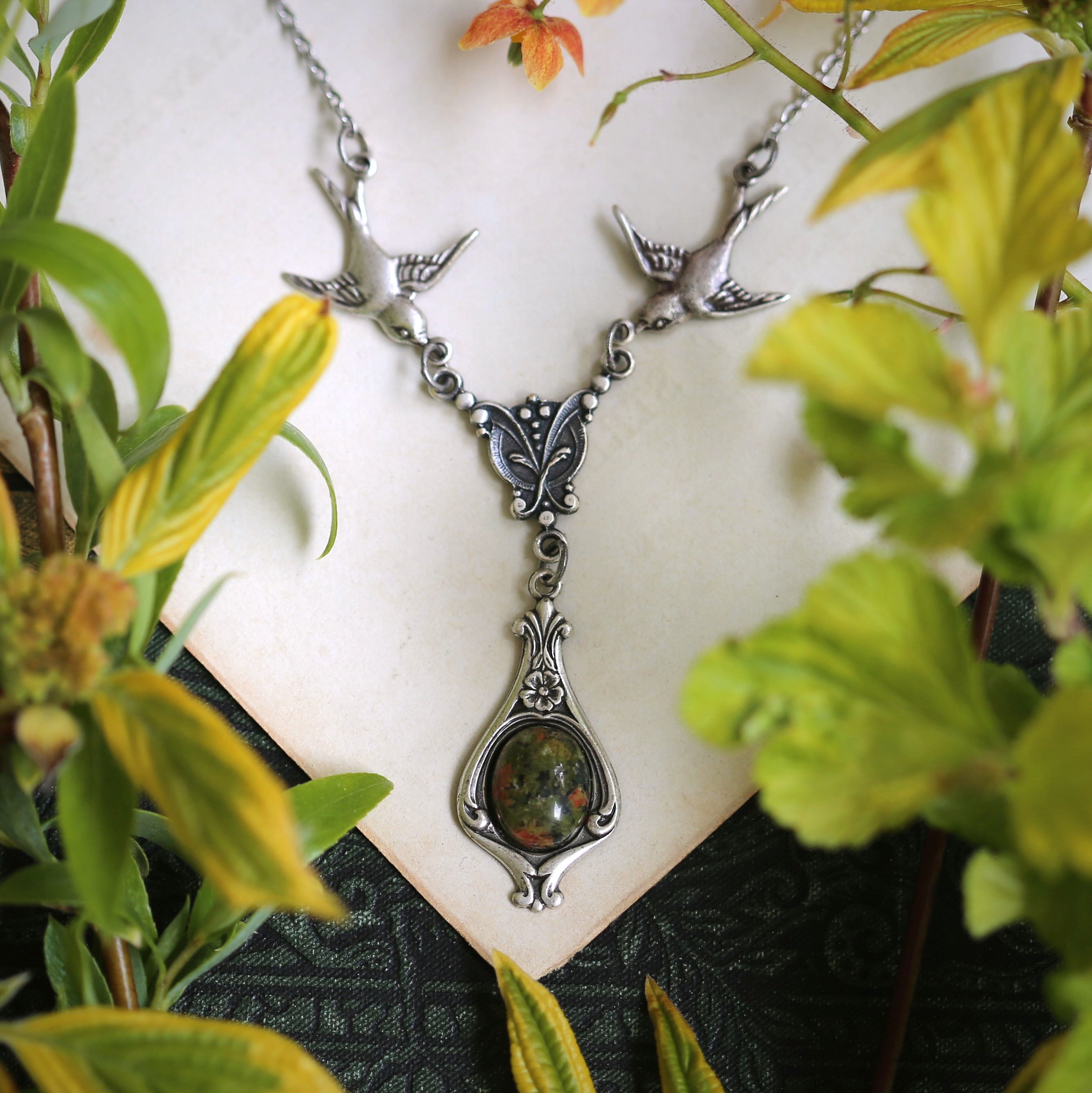 Green-toned Stone Necklace with Birds