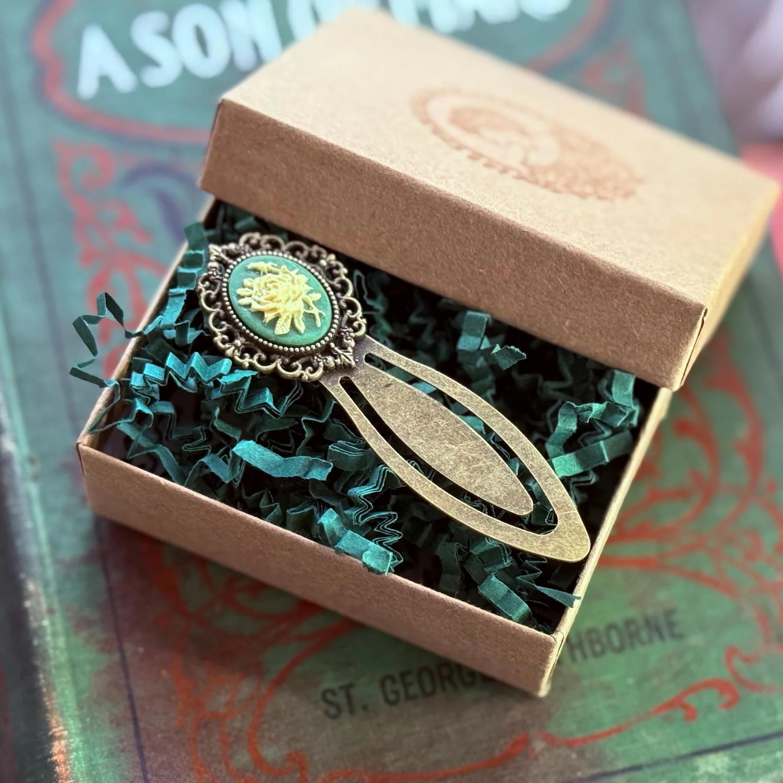 Floral Cameo Bookmark