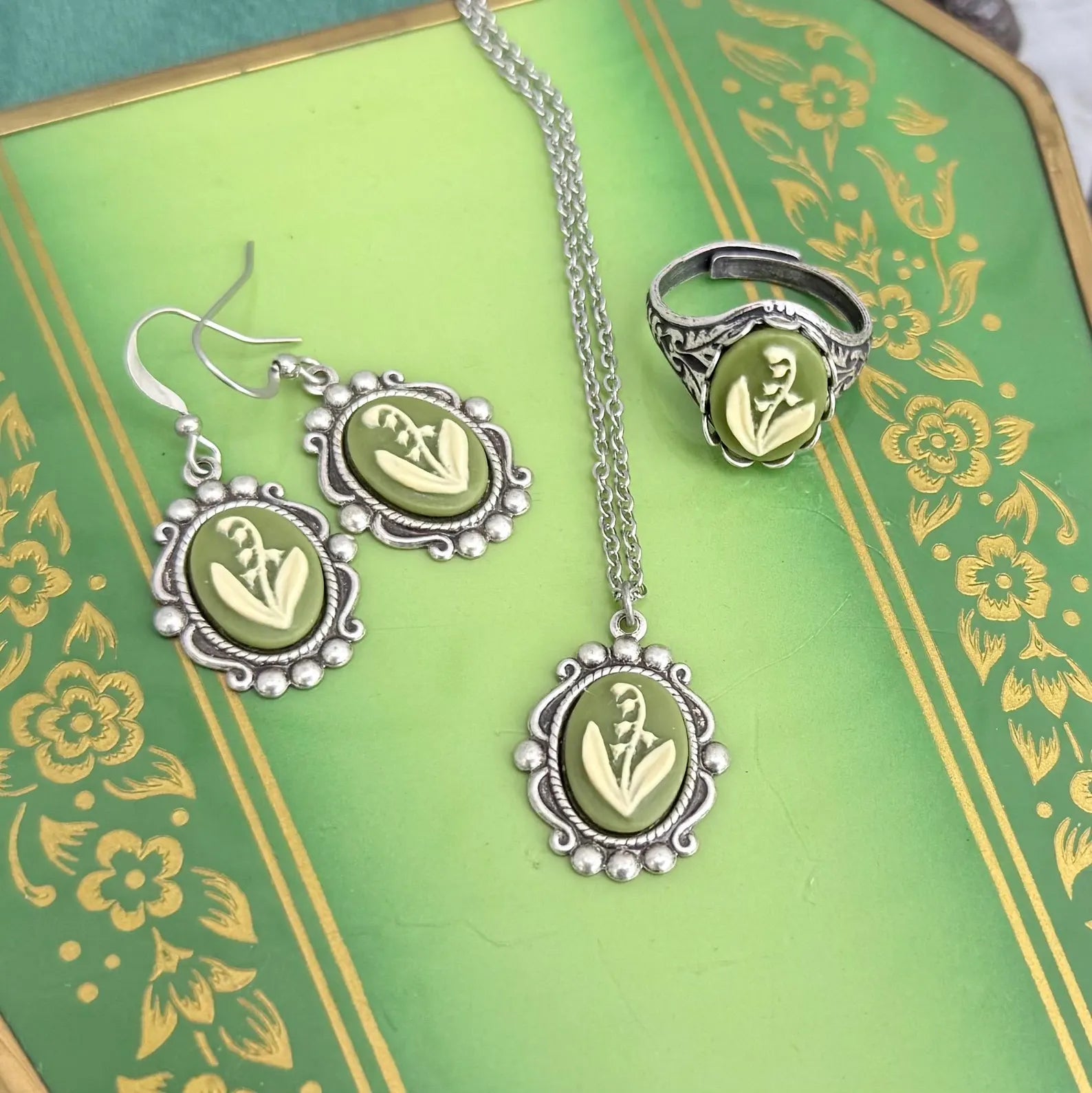 Lily of the Valley Jewelry Set