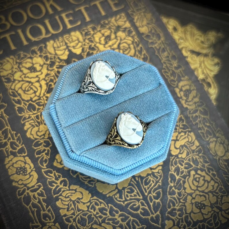 Horse Cameo Ring in Blue