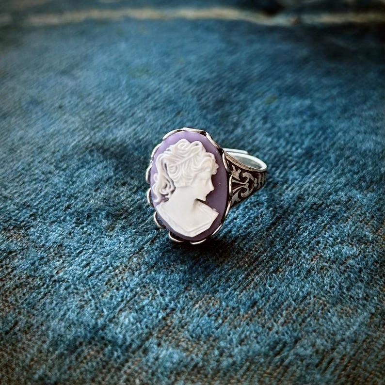 Woman Cameo Ring in Pink, Purple or Red