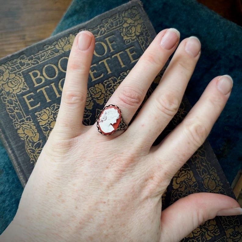 Woman Cameo Ring in Pink, Purple or Red