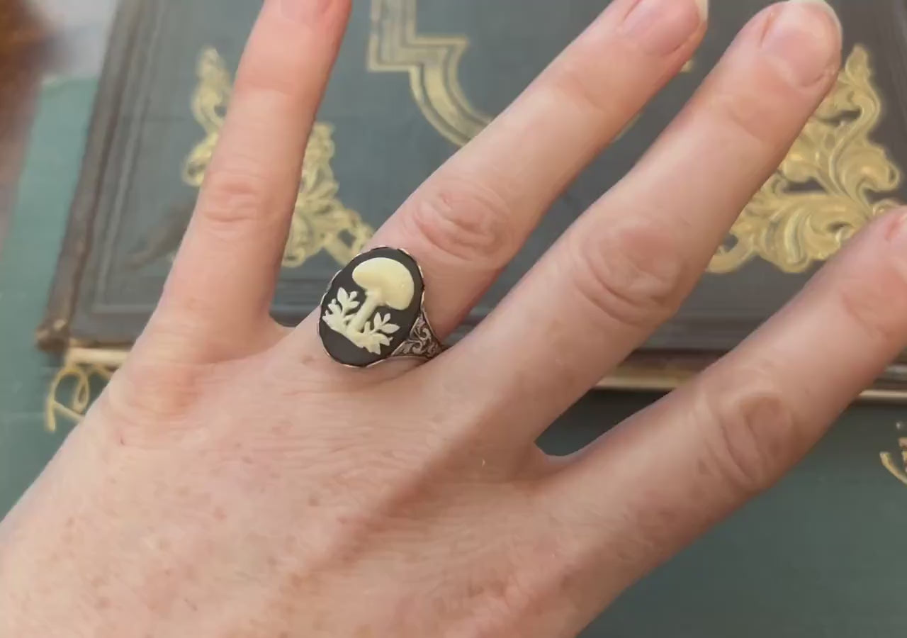 Mushroom Cameo Ring