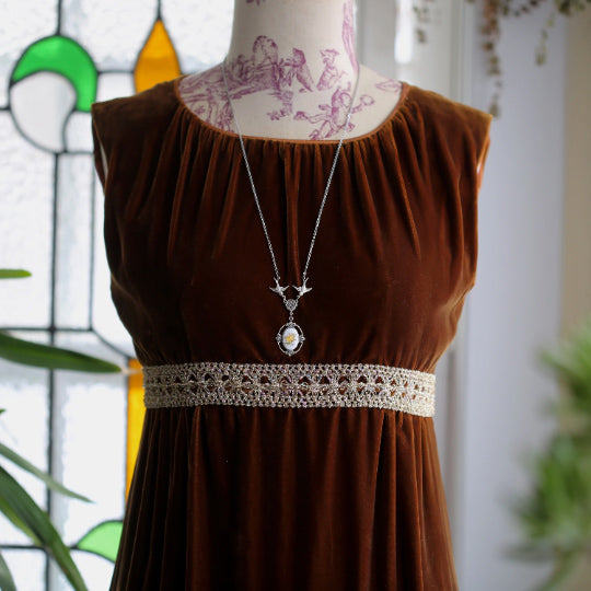 Victorian Leaf Rose Necklace with Birds