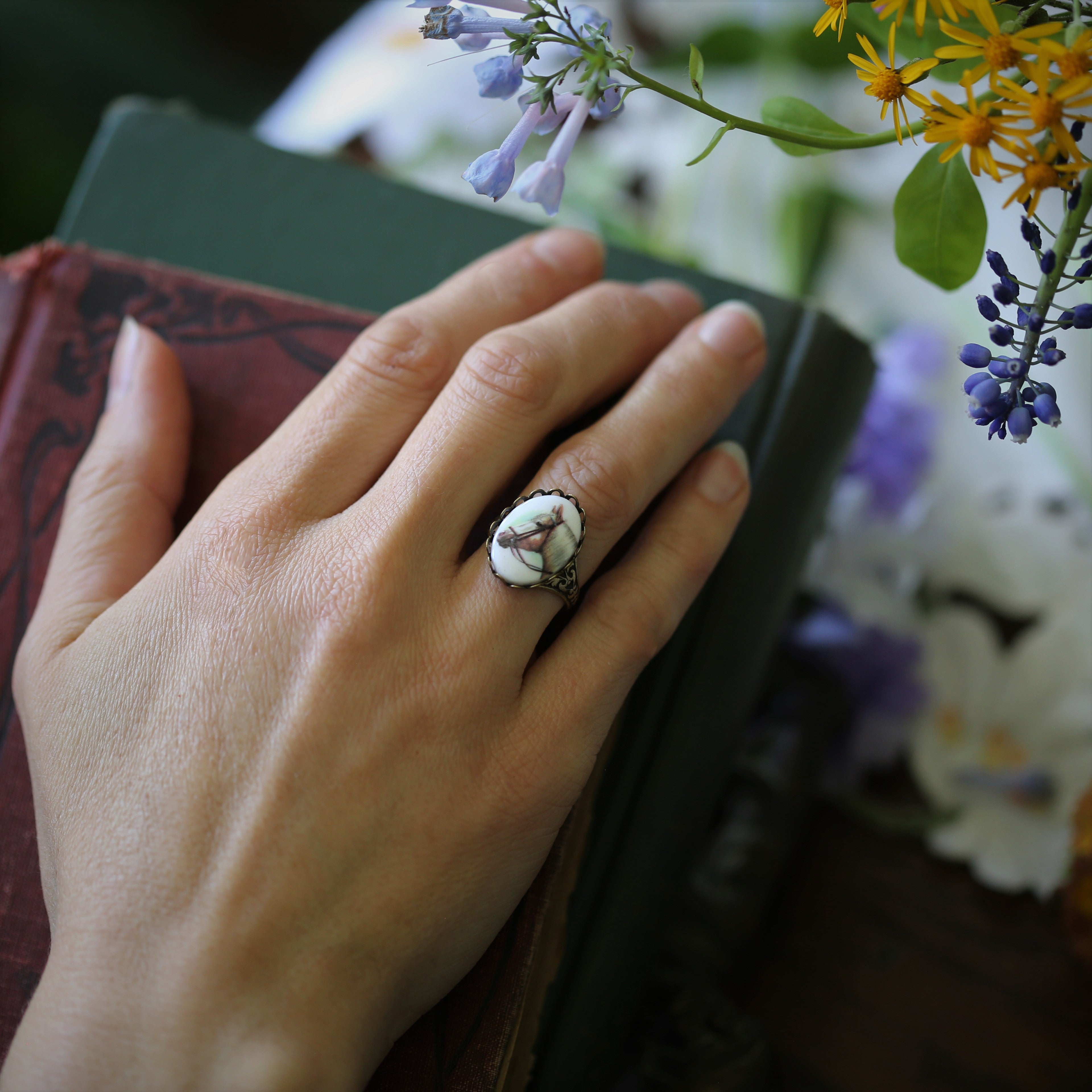 Horse Ring- Choose Horse