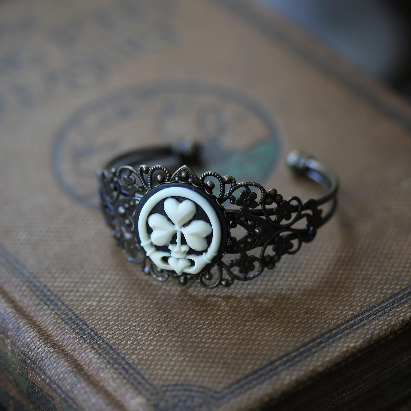 Claddagh Clover Cameo Cuff Bracelet
