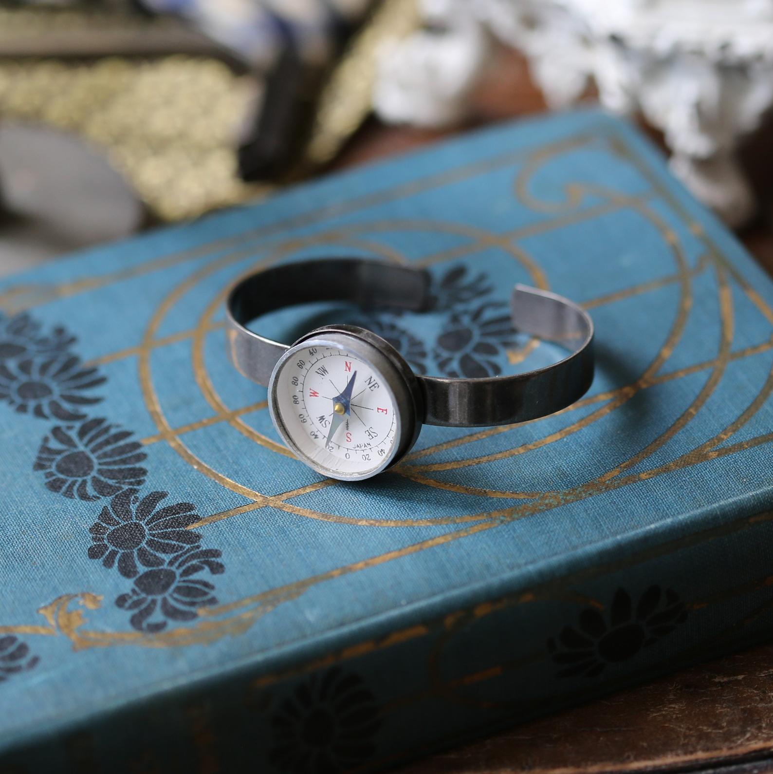 Compass Cuff Bracelet Unisex