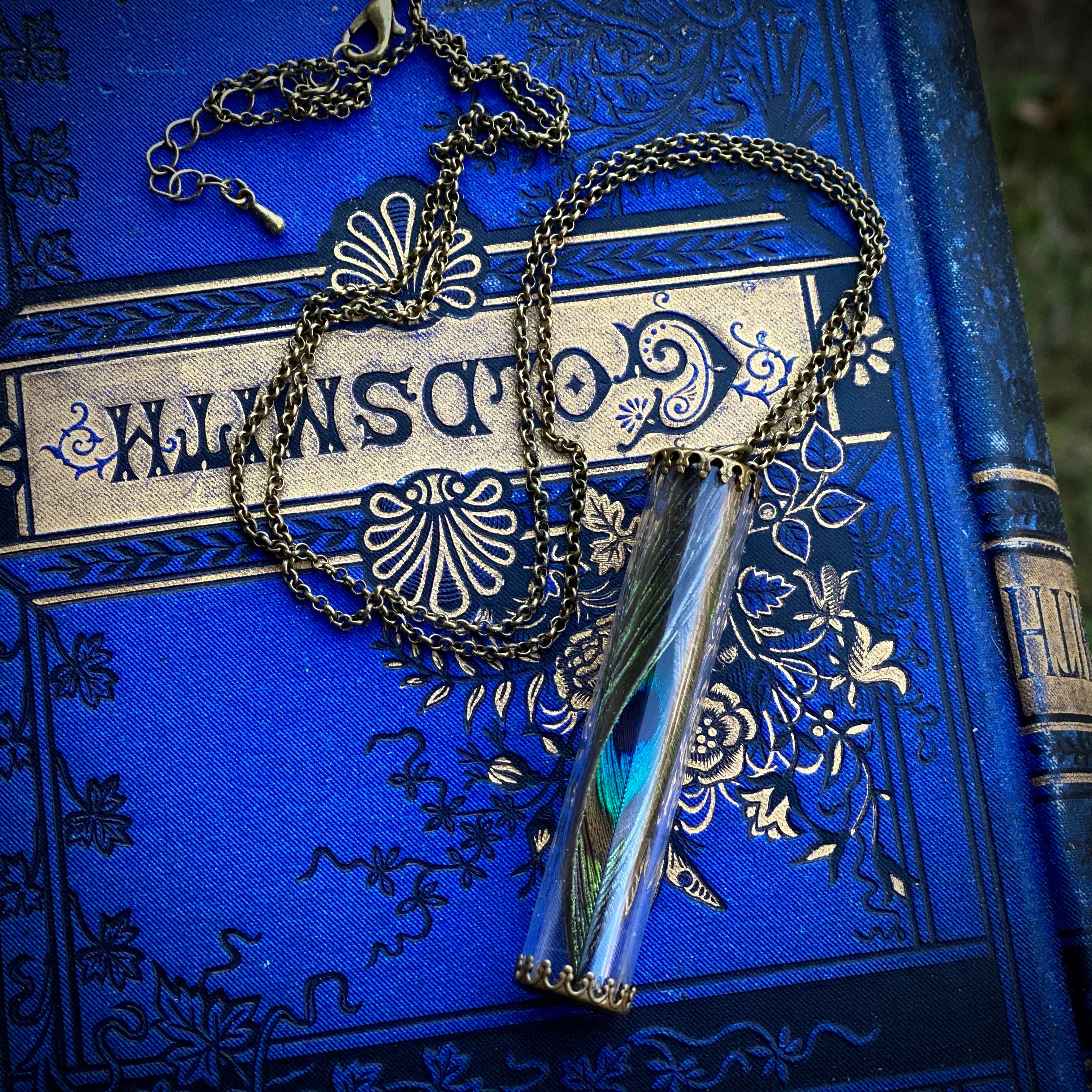 Peacock Feather Pendant Necklace