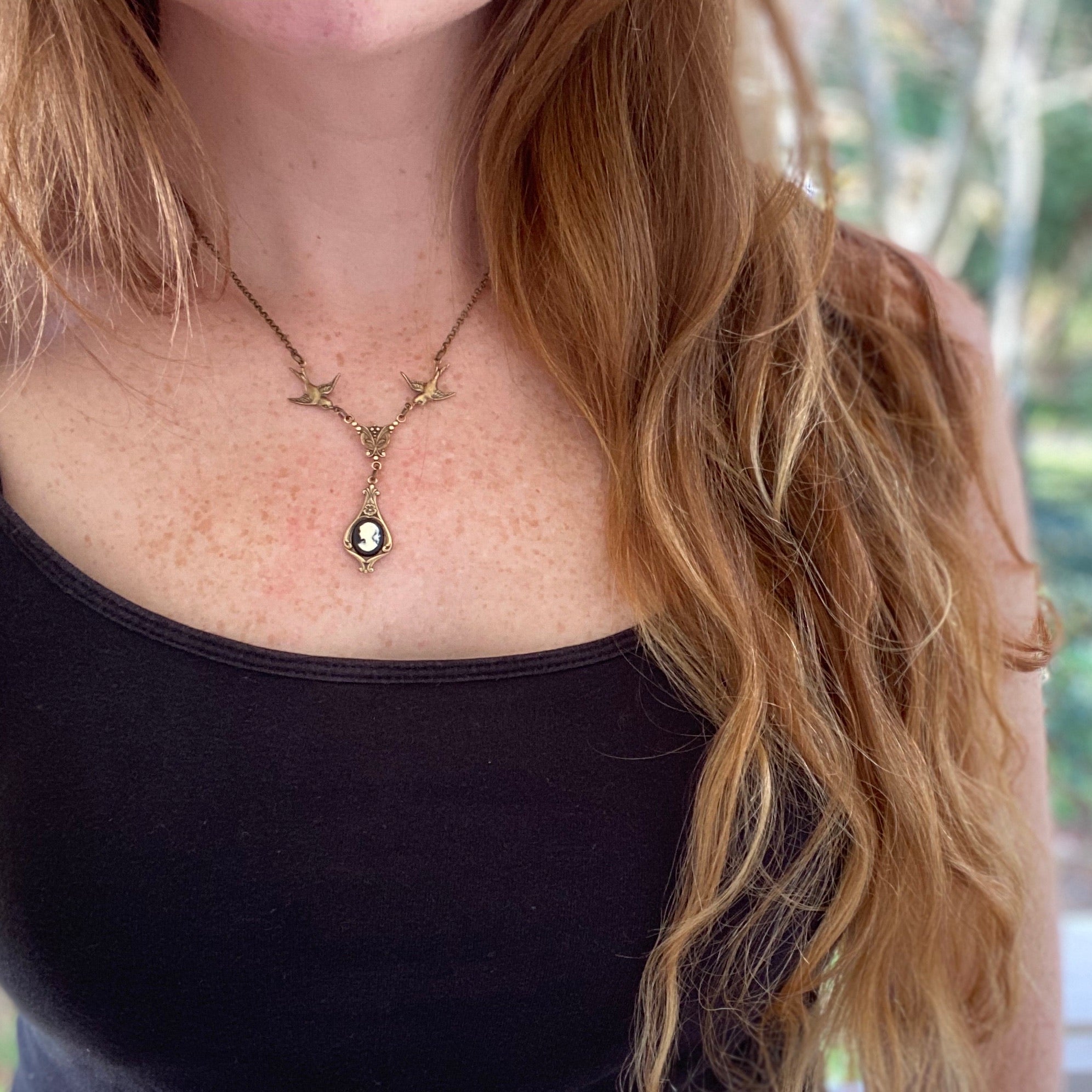 Rose Flower Necklace with Birds