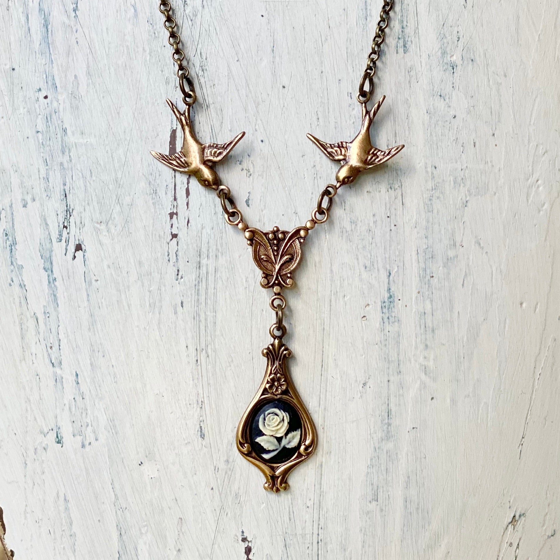Rose Flower Necklace with Birds