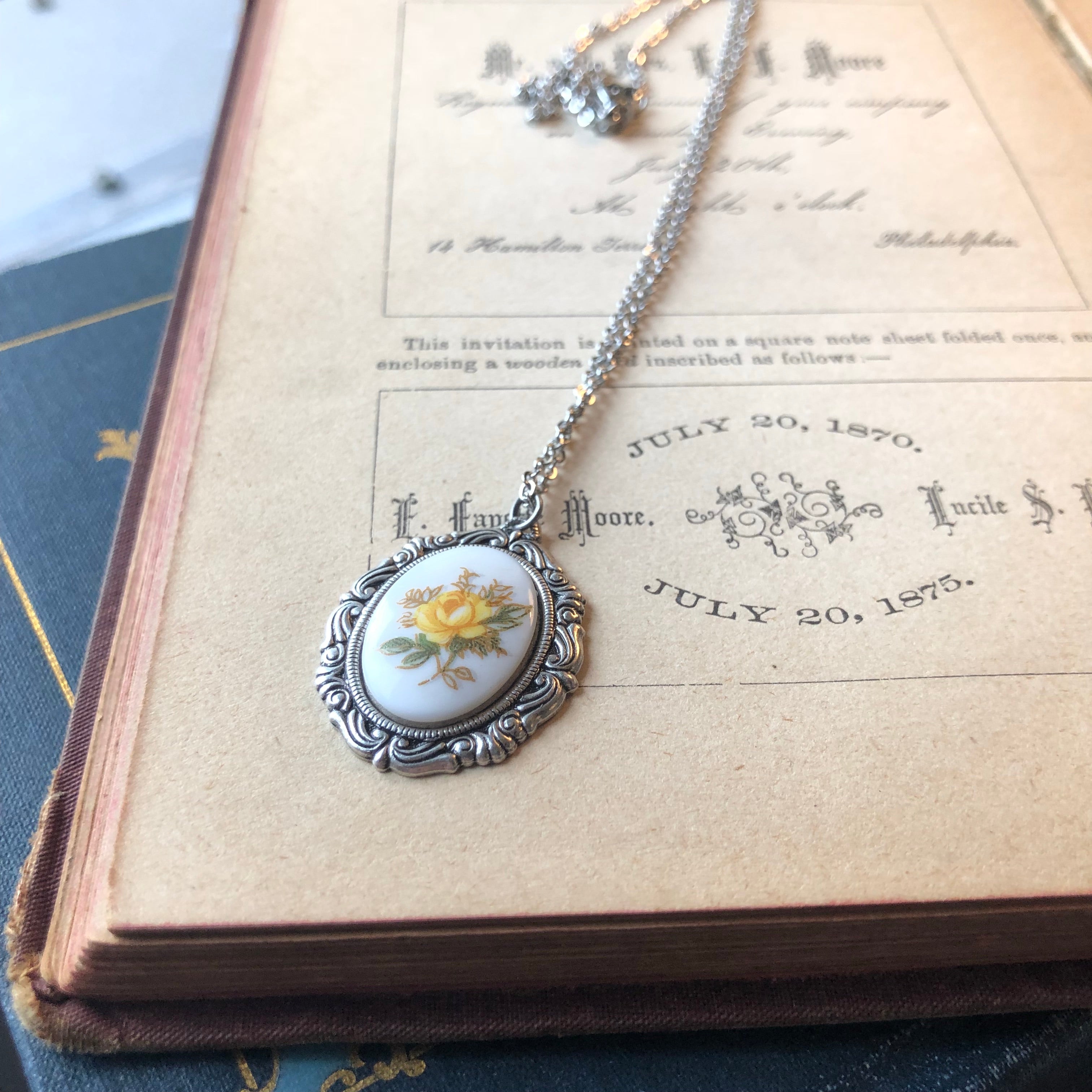 Vintage Rose Cameo Necklace