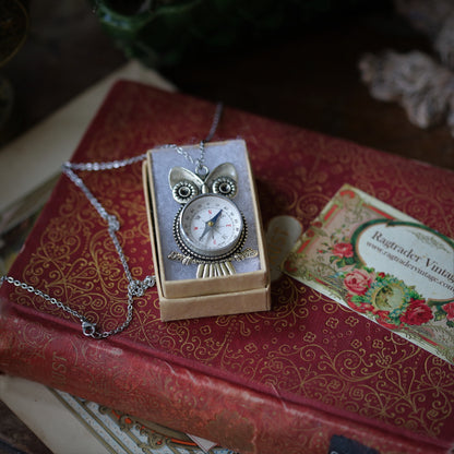 Vintage Owl Compass Necklass on Antiqued Silver Chain