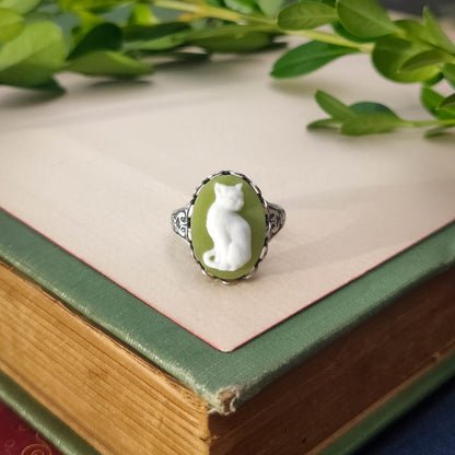 Cat Cameo Ring