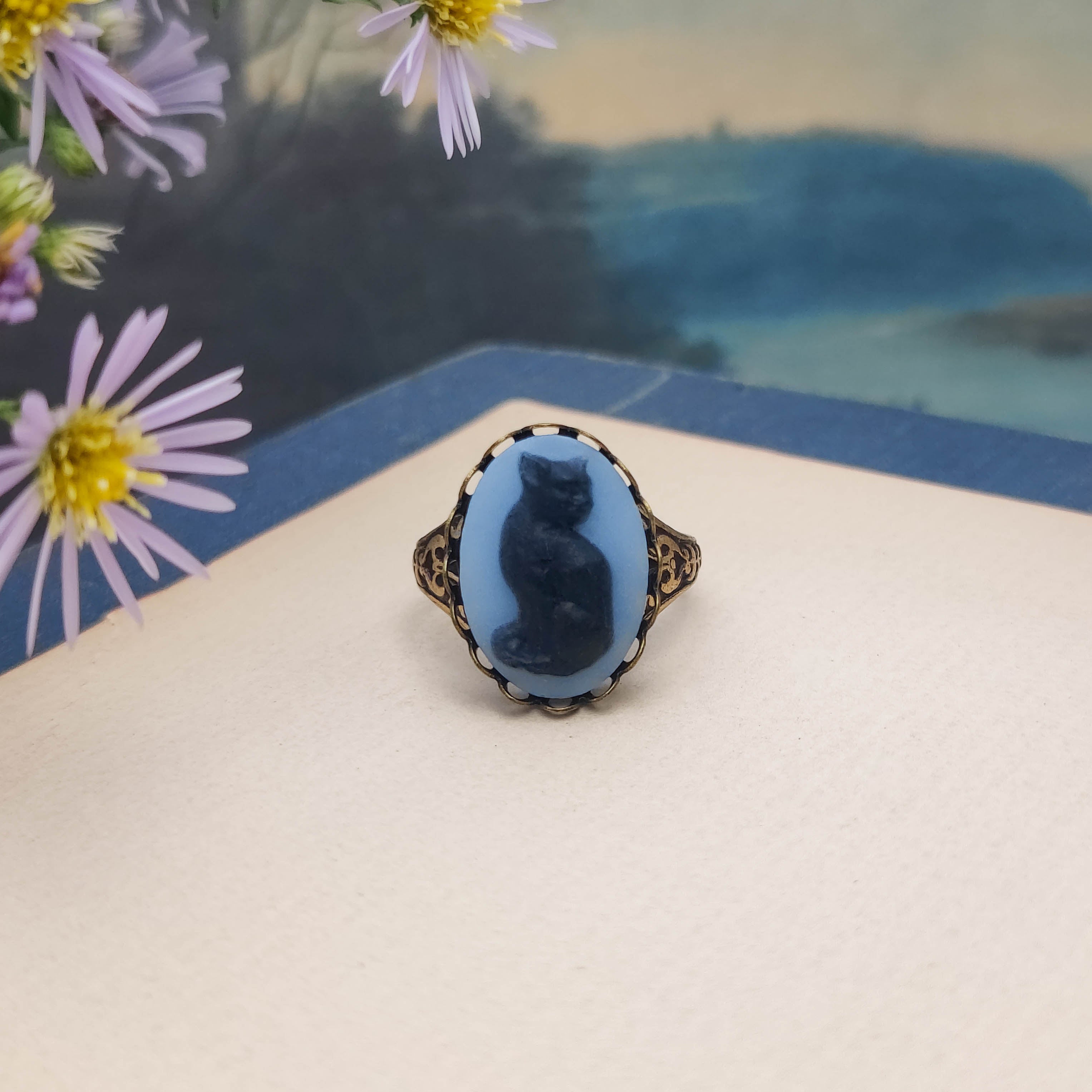 Cat Cameo Ring