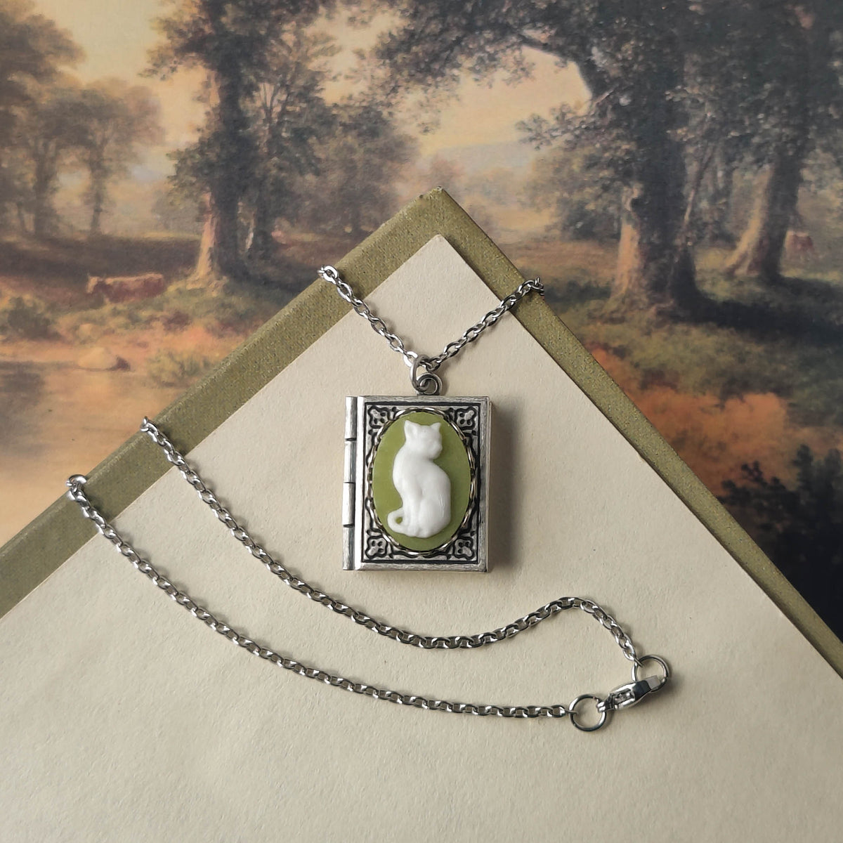 Cat Cameo Book Locket