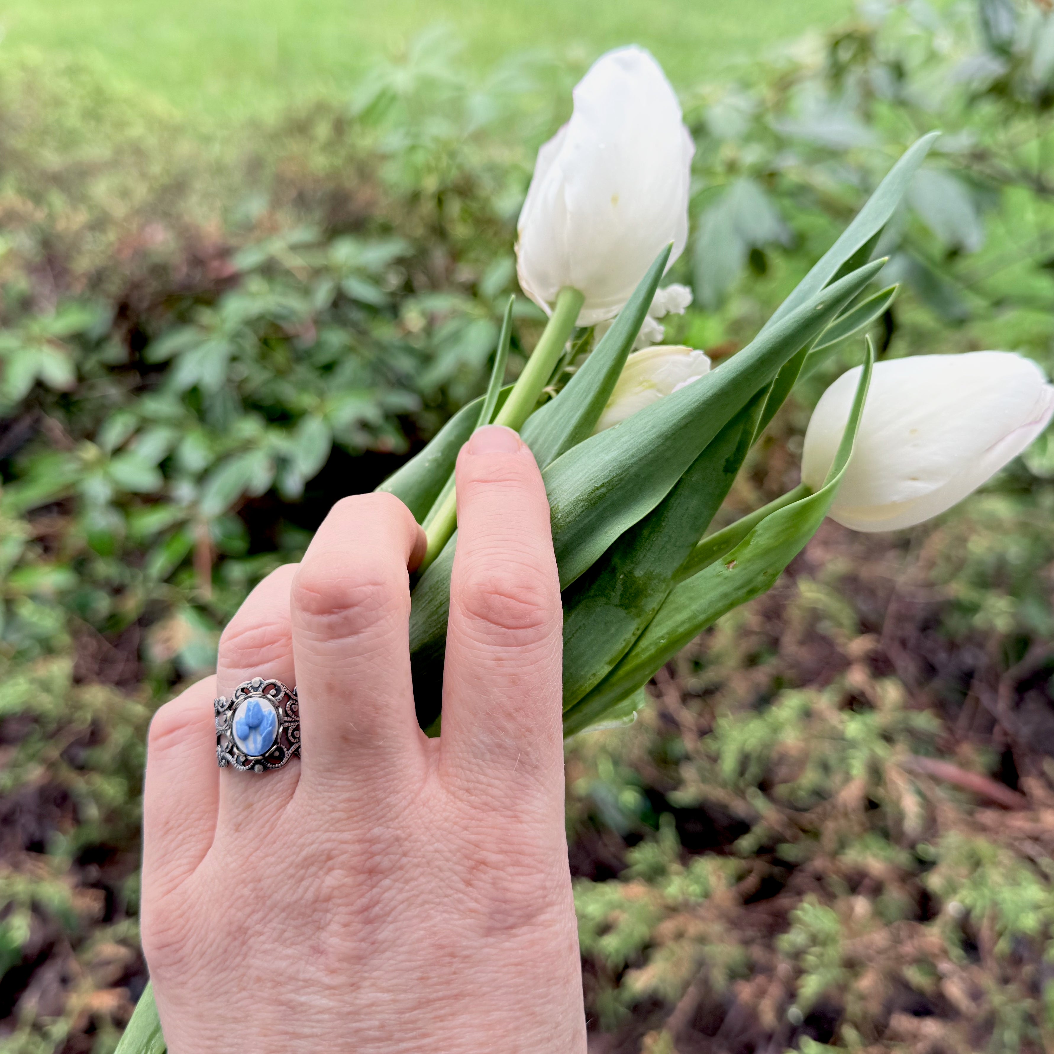 Tulip Cameo Ring
