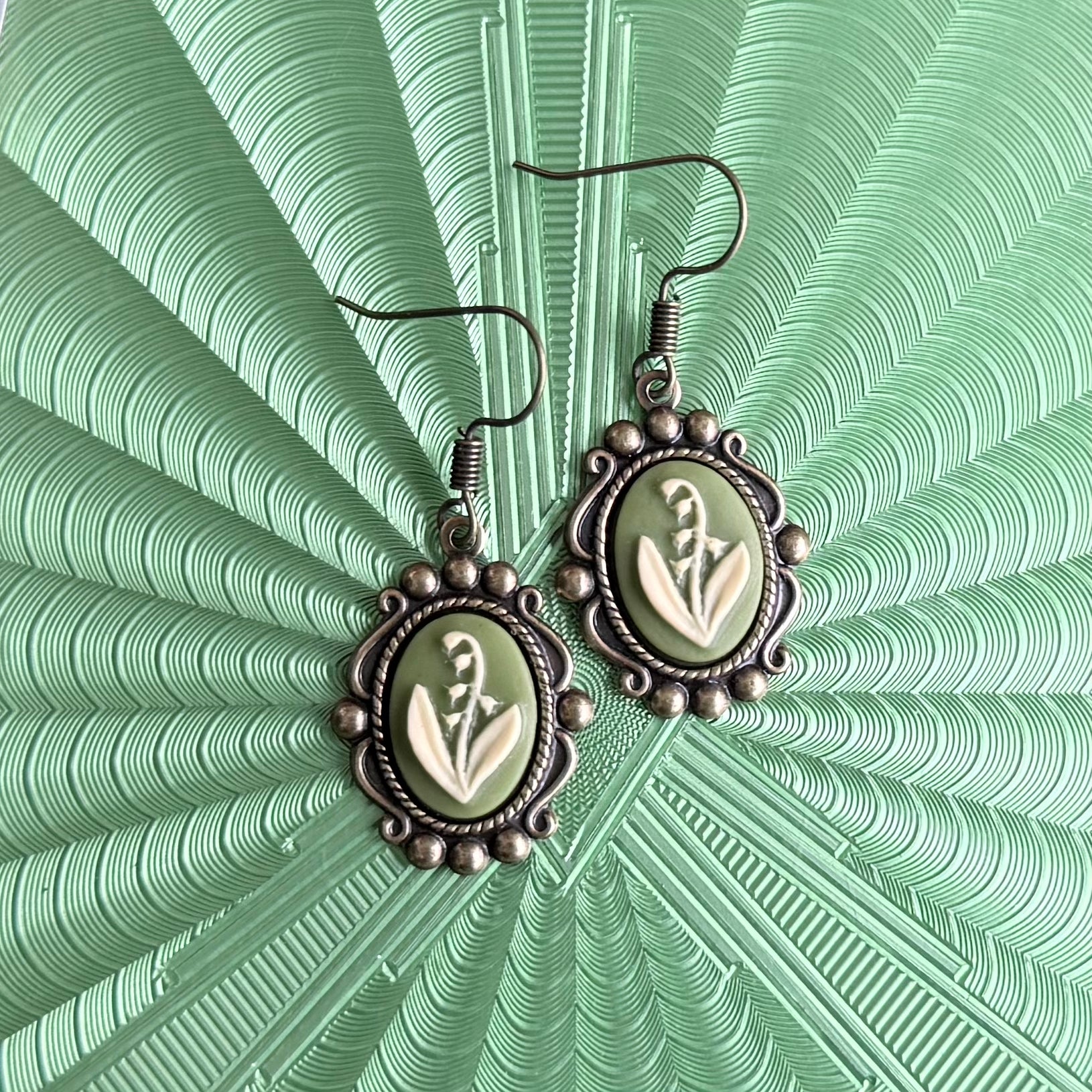 Lily of the Valley Jewelry Set