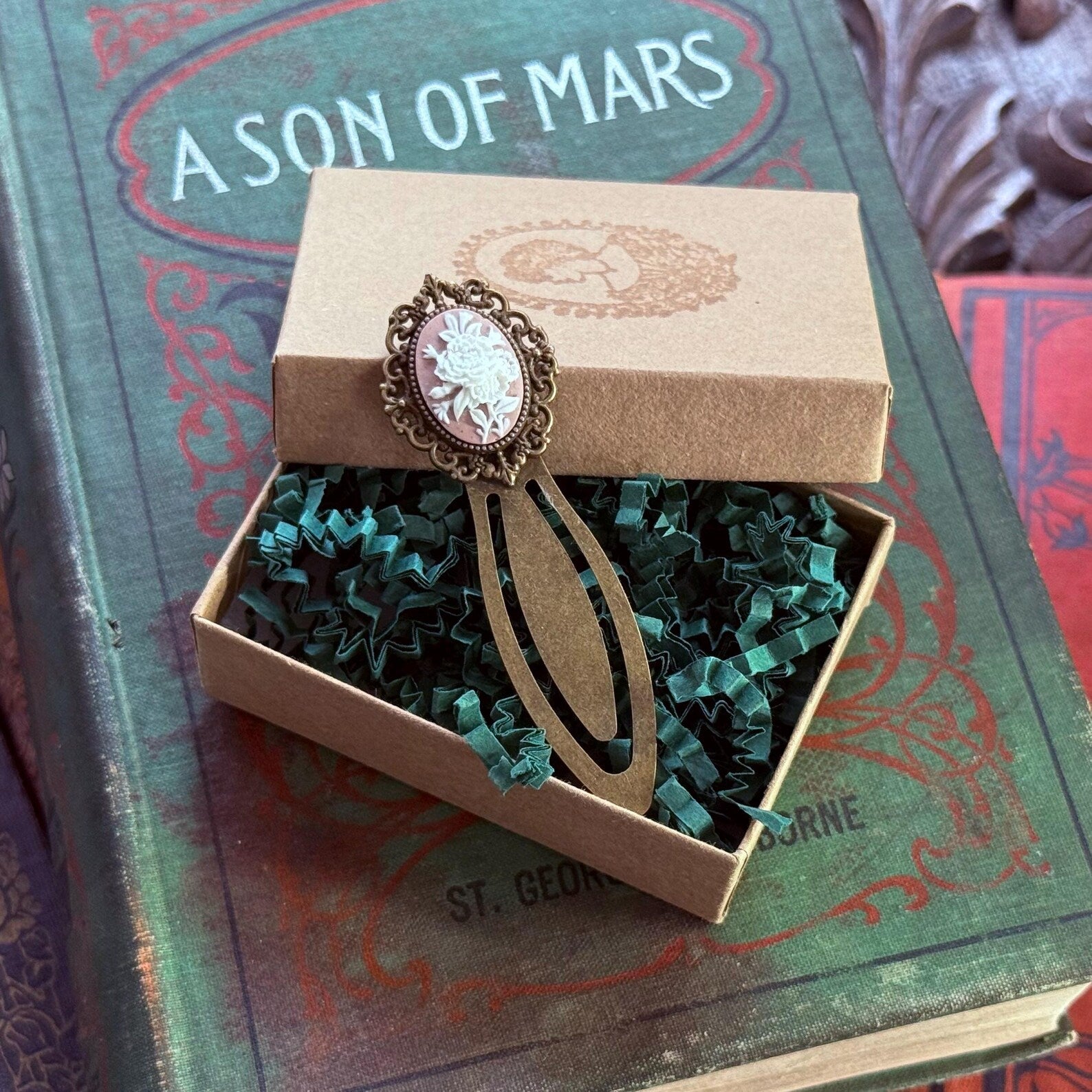 Floral Cameo Bookmark