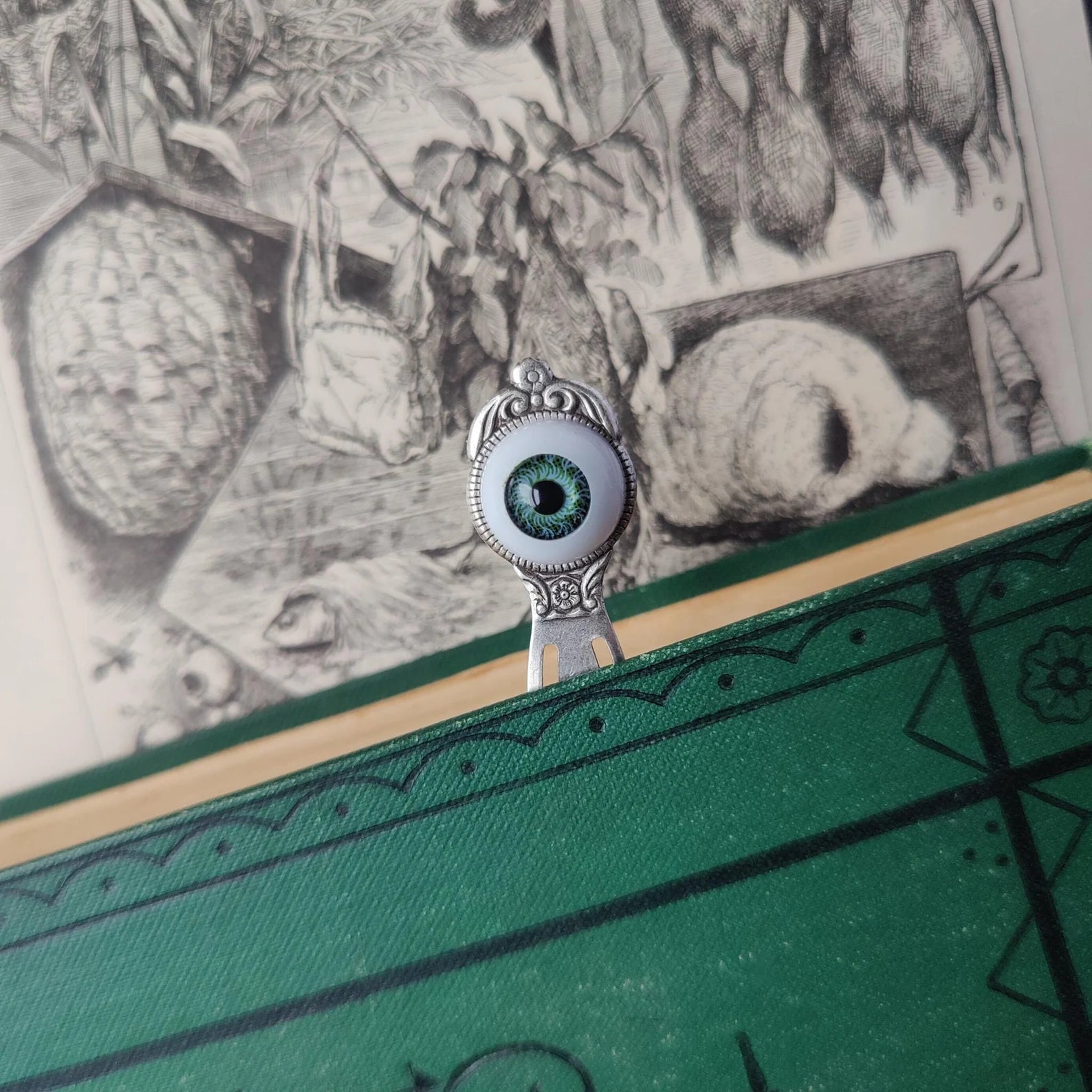 Eyeball Bookmarks