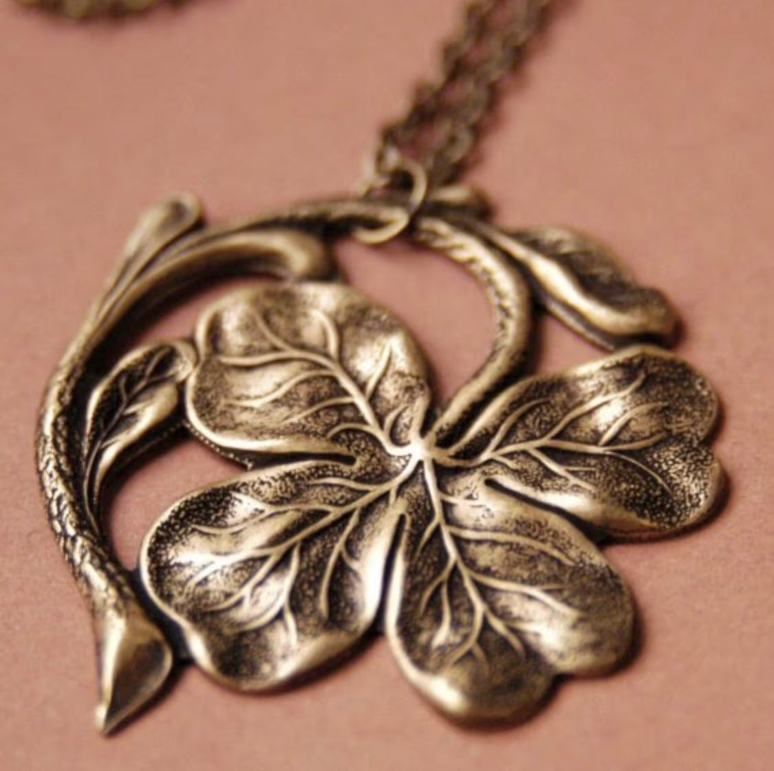 Irish Clover Necklace