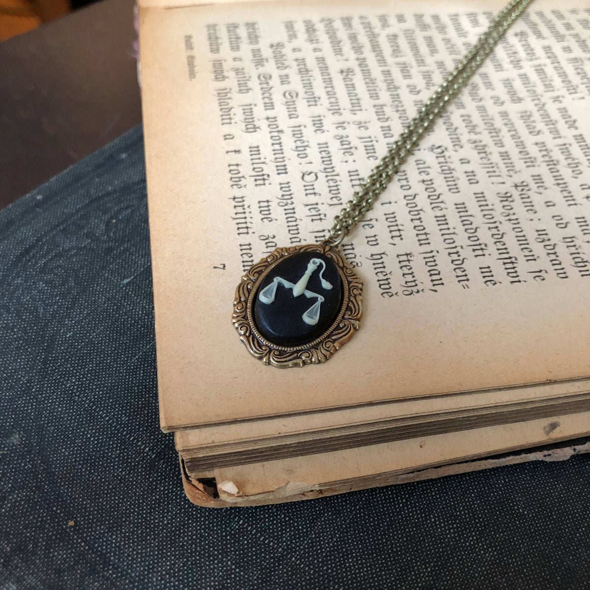 Zodiac Cameo Necklaces - Pick a Sign