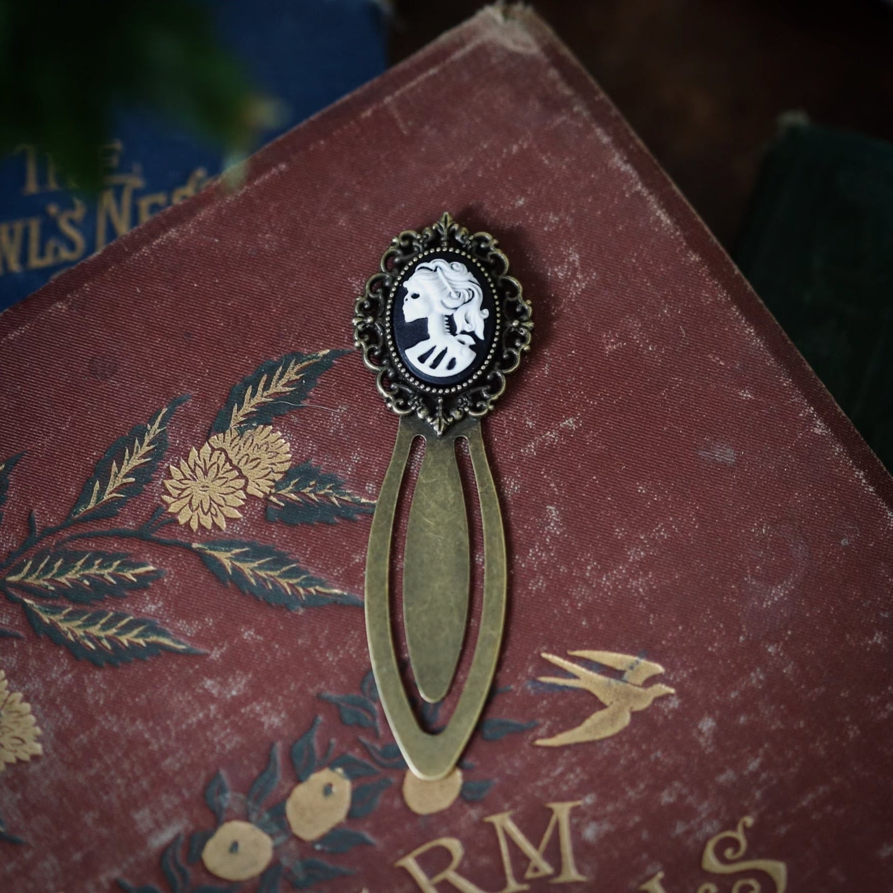 Skeleton Lady Filigree Bookmarks