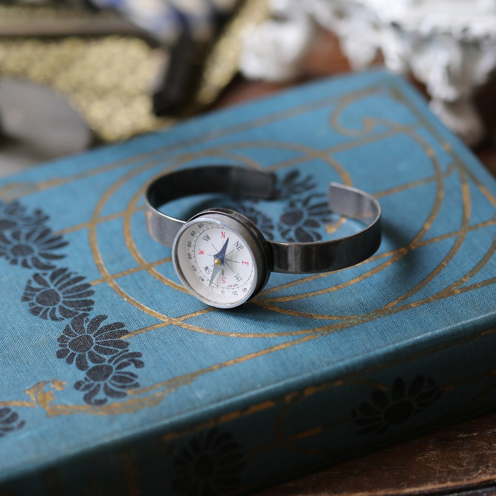 Compass Cuff Bracelet Unisex