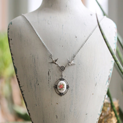 Victorian Leaf Rose Necklace with Birds