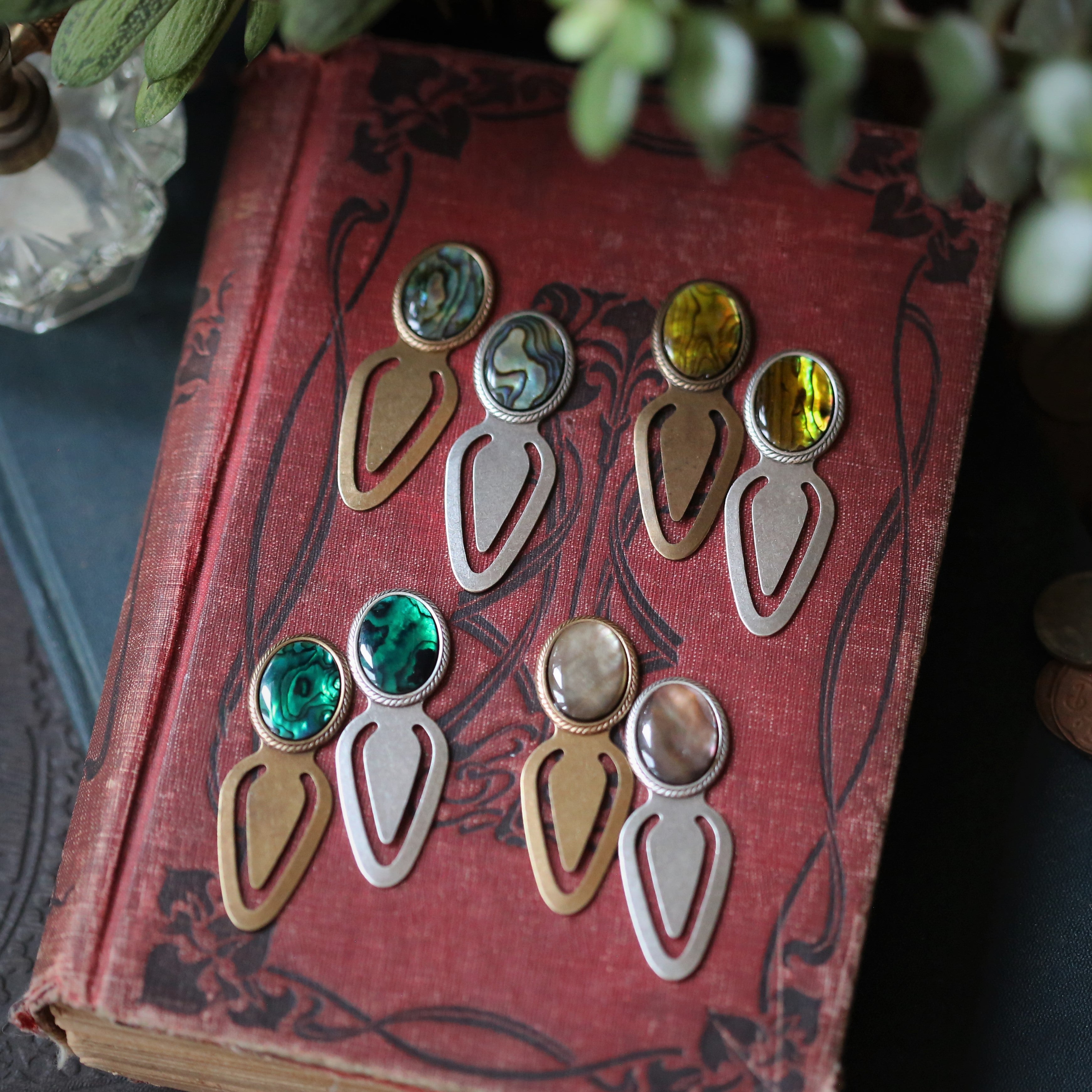 Shell Bookmarks- Pick a Color