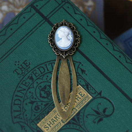Brass Vintage Lady Cameo Filigree Bookmarks