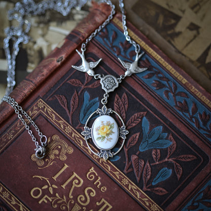 Victorian Leaf Rose Necklace with Birds