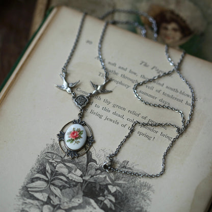 Victorian Leaf Rose Necklace with Birds