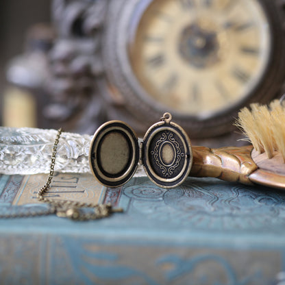 Pink Oval Stone Locket in Rose Quartz or Rhodonite