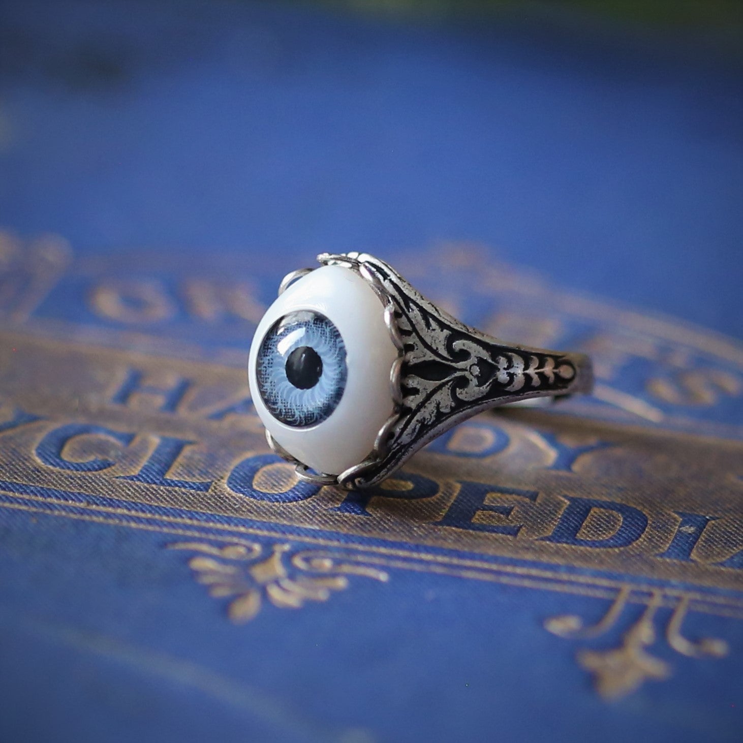 Vintage Eye Ring