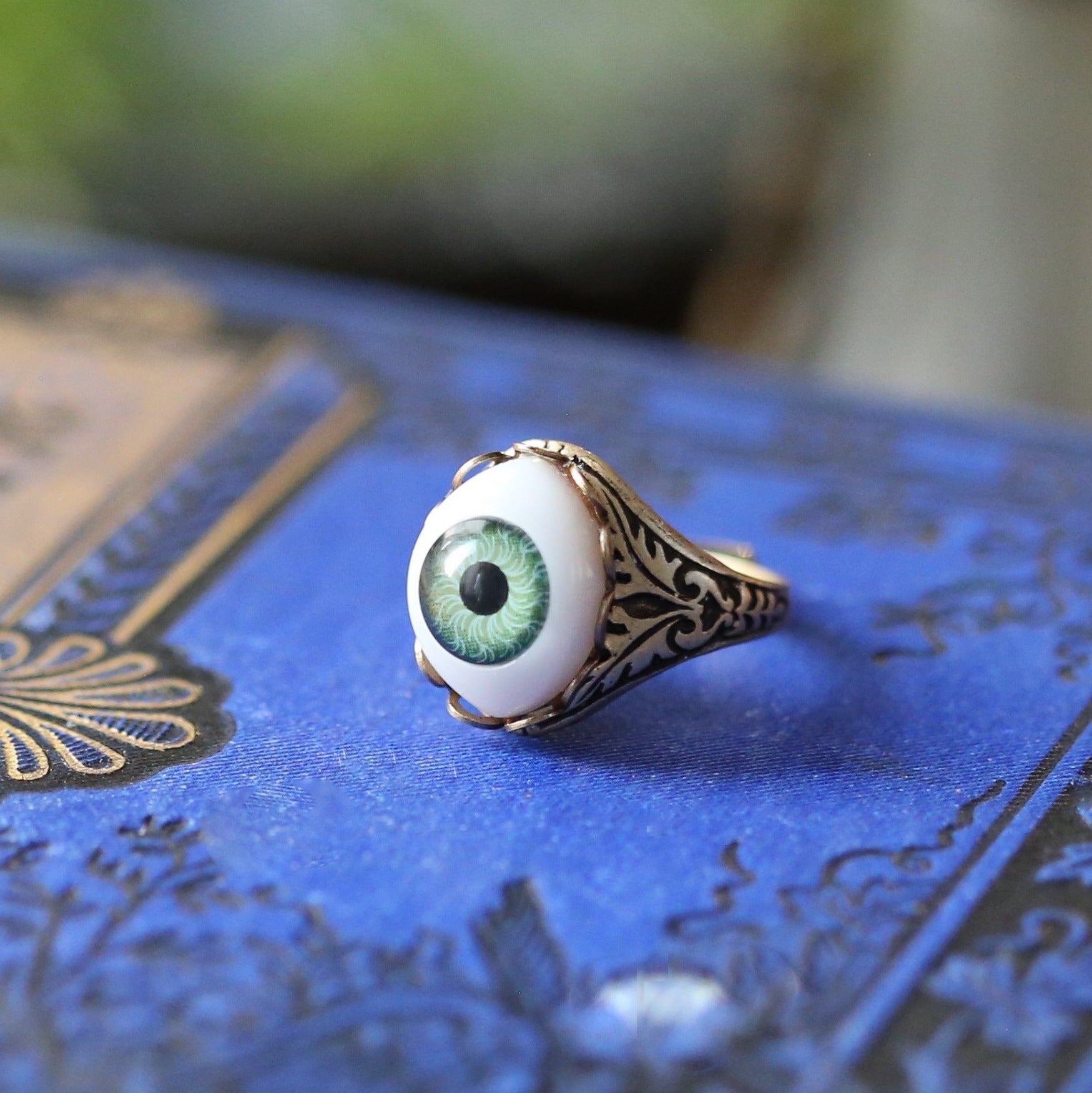 Vintage Eye Ring