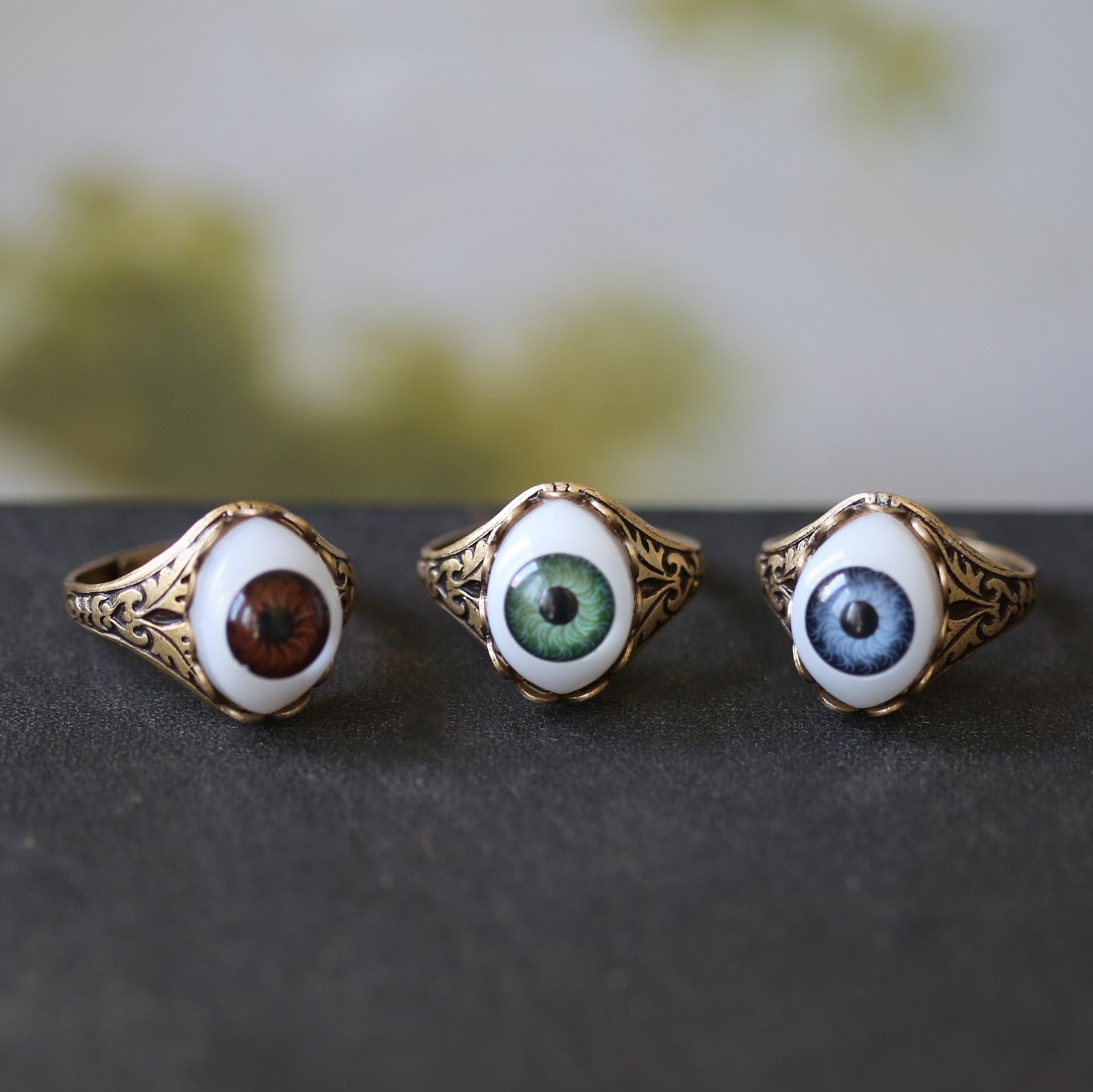 Vintage Eye Ball Ring