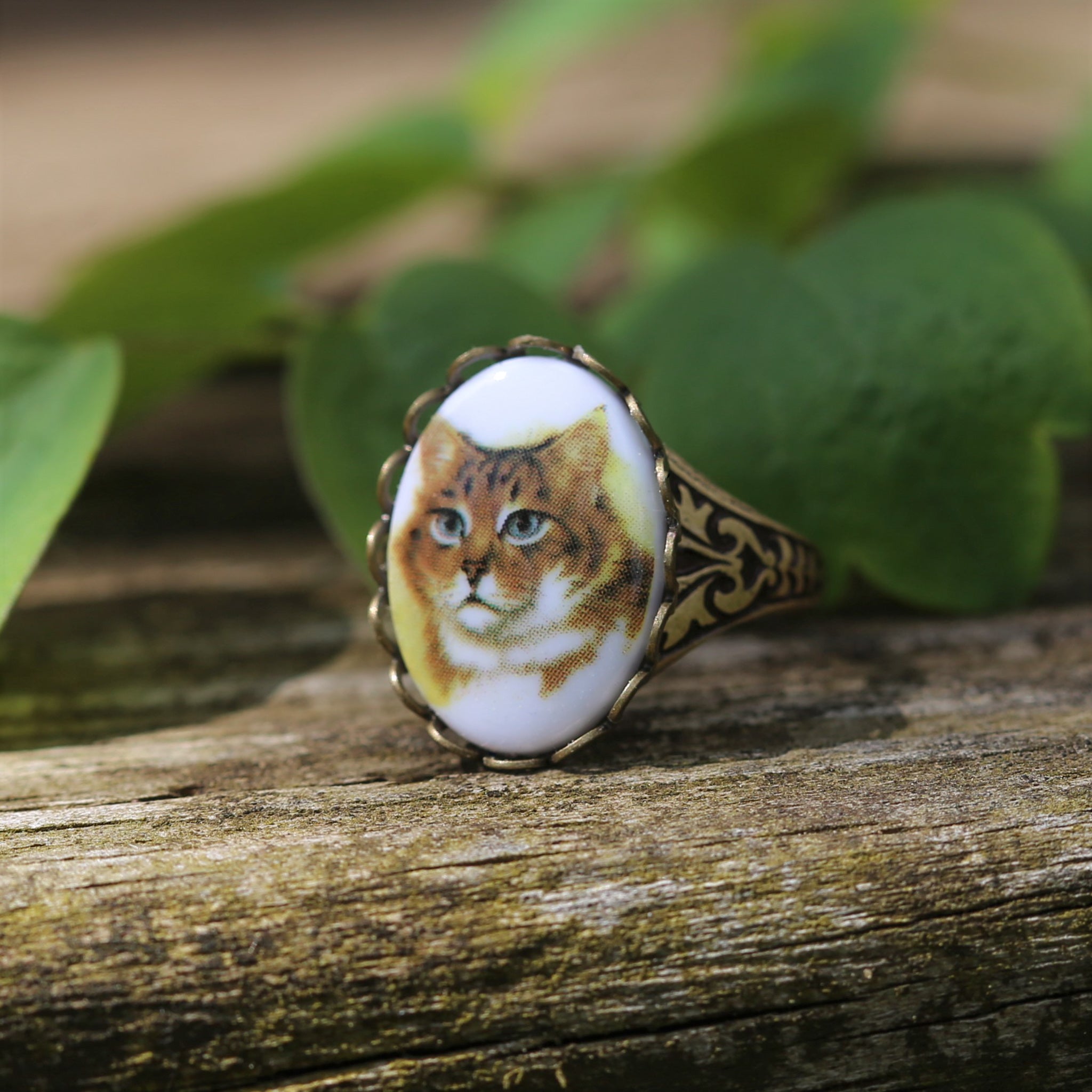 Vintage German Cameo Cat Ring in Antiqued Brass or Silver