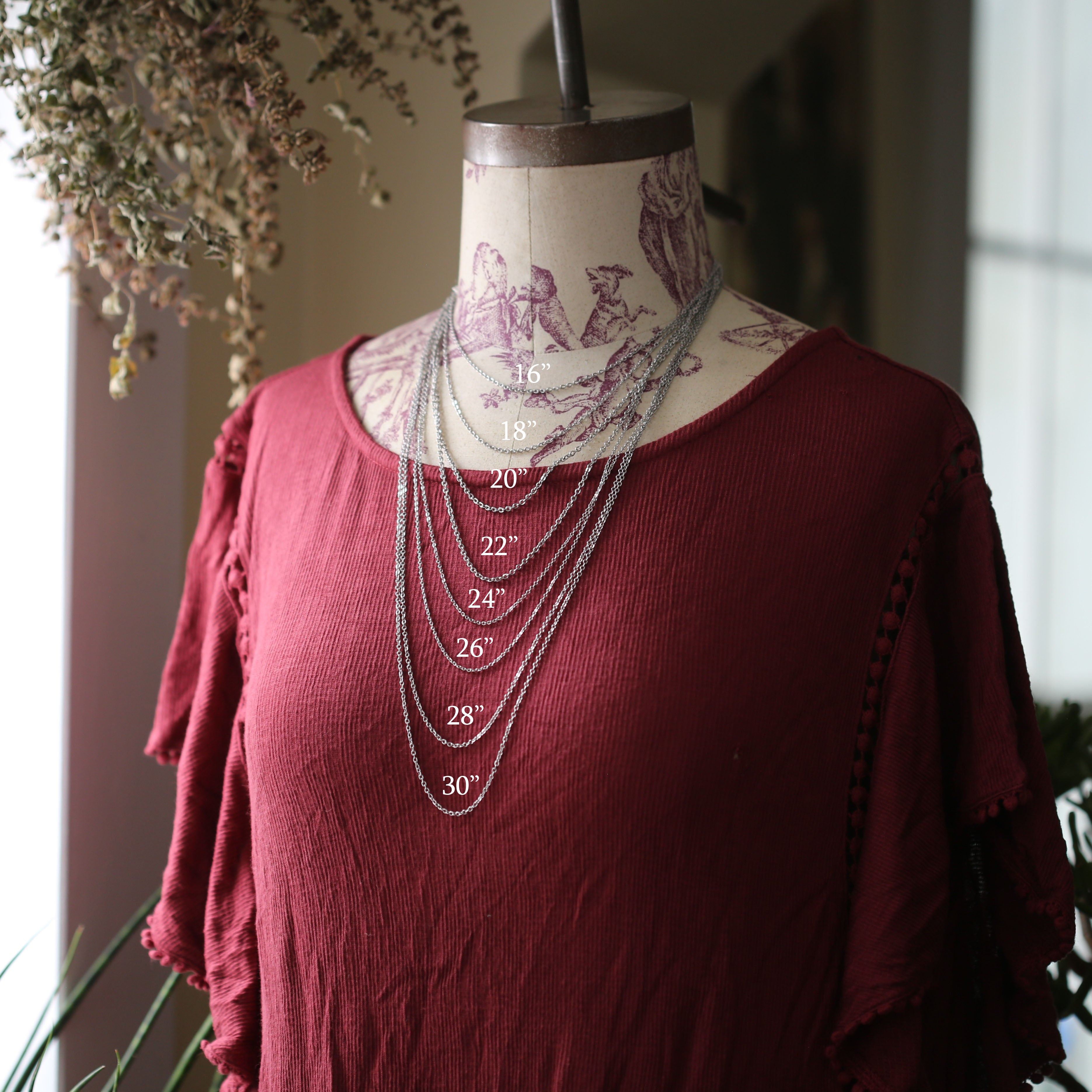 Simple chains displaying length options. Options are 16 inches, 18 inches, 20 inches, 22 inches, 24 inches, 26 inches, 28 inches, and 30 inches.