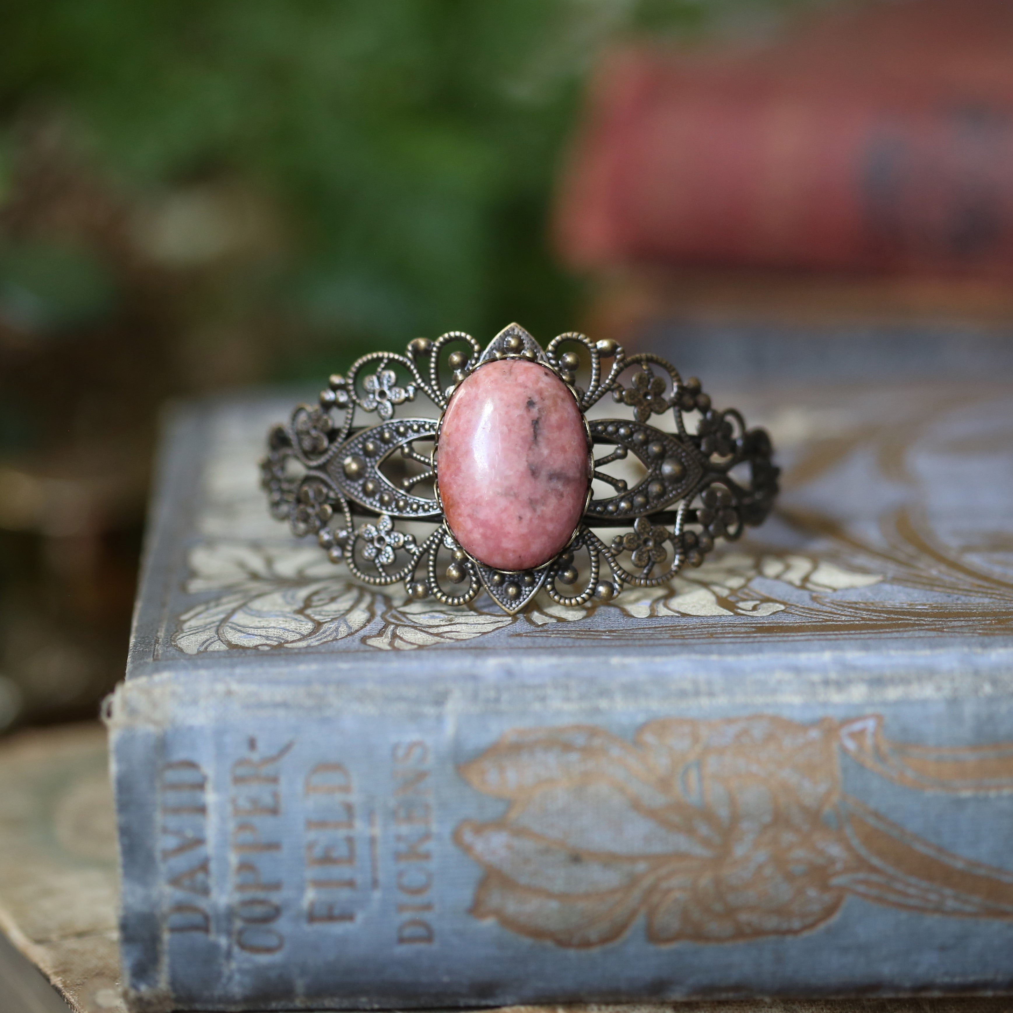 antiqued brass vintage style princess core rosy pink rhodonite semiprecious oval stone cabochon adjustable cuff bracelet