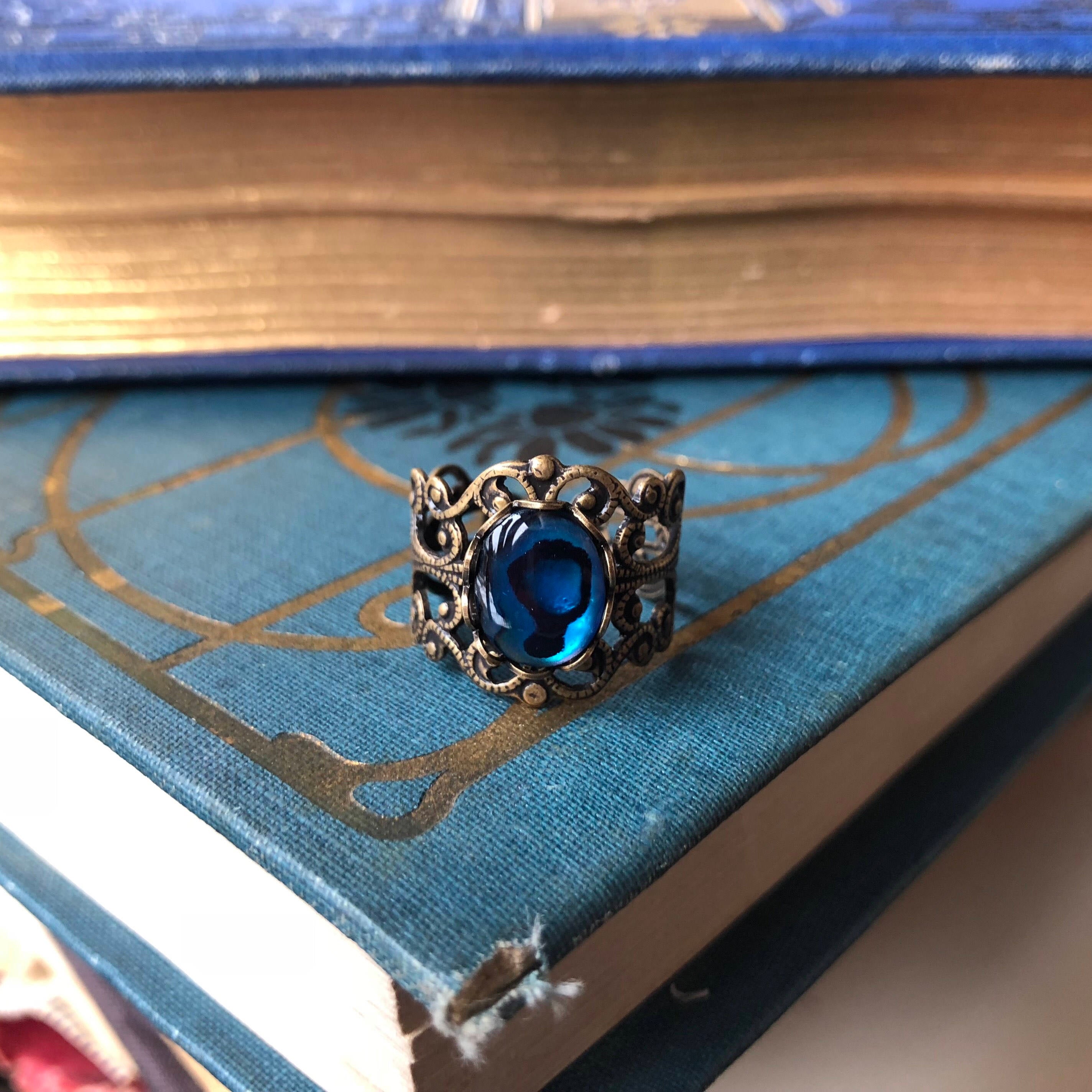 Blue Paua Shell Filigree Ring