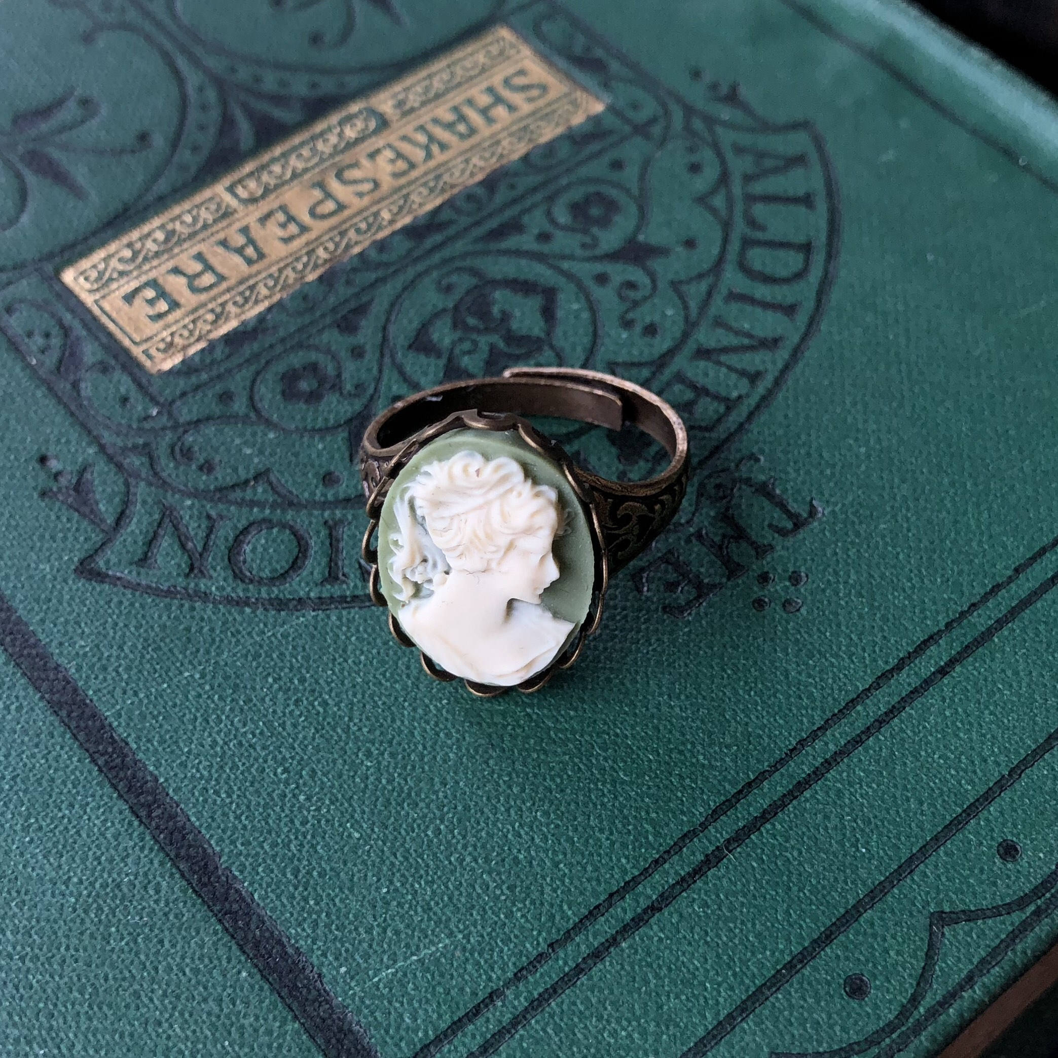 Green and White Woman Cameo Ring