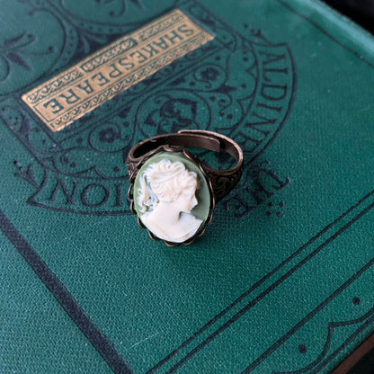 Green and White Woman Cameo Ring