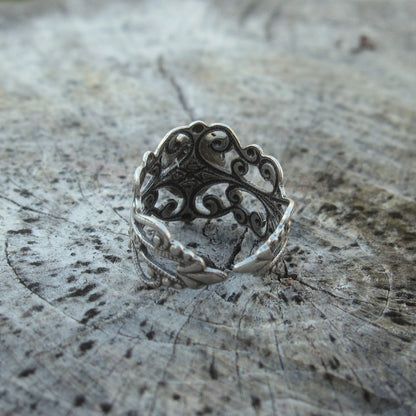 White Howlite Adjustable Filigree Ring