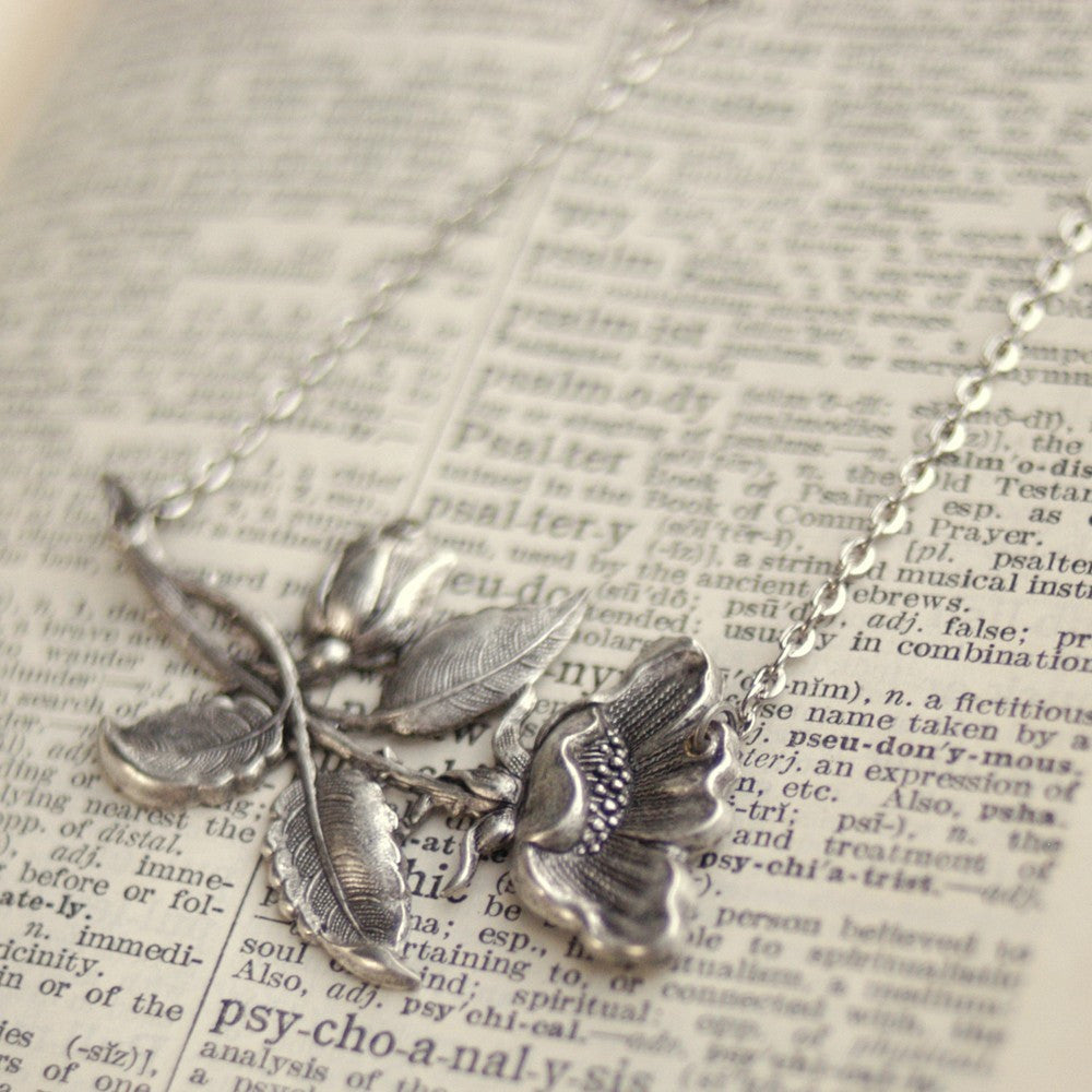 Victorian Rose Necklace