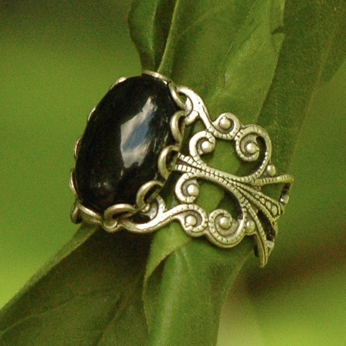 Filigree Ring - Black Onyx Stone in Silver 14x10mm