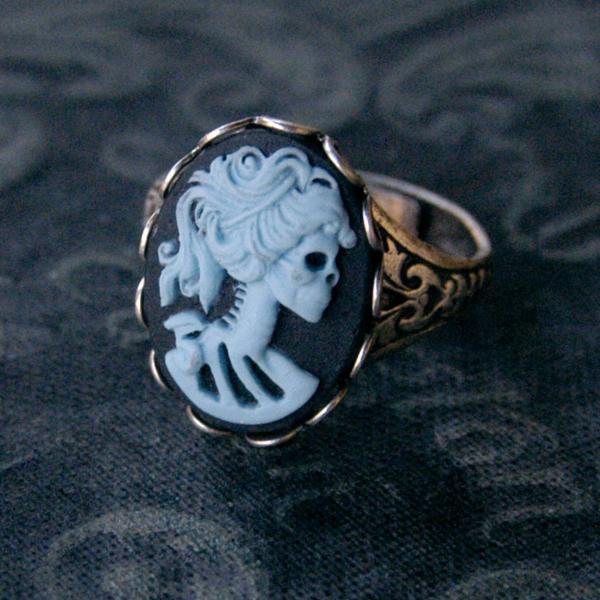 Skeleton Lady Cameo Ring- Black and Brass