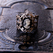 Black and White Lady Cameo Ring in Silver
