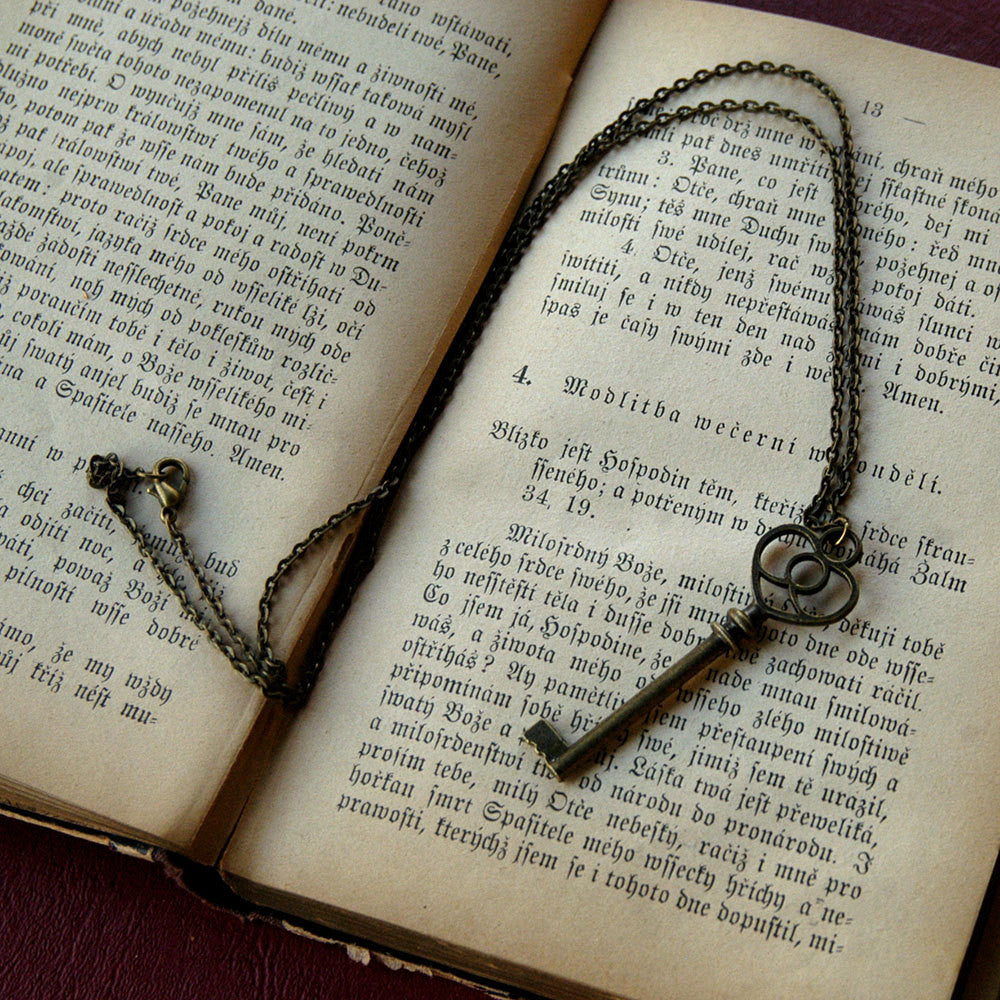 Bronze Key Necklace 3