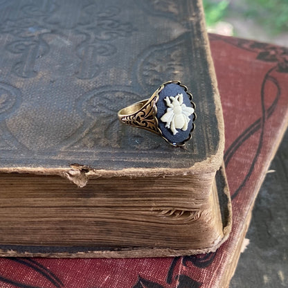 Honey Bee Cameo Ring